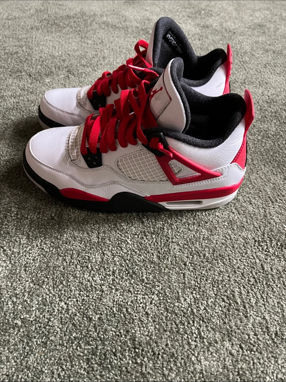 Nike classic silhouette